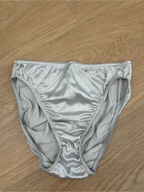 2000 Y2K Vintage Victoria’s Secret Second Skin Satin Panty